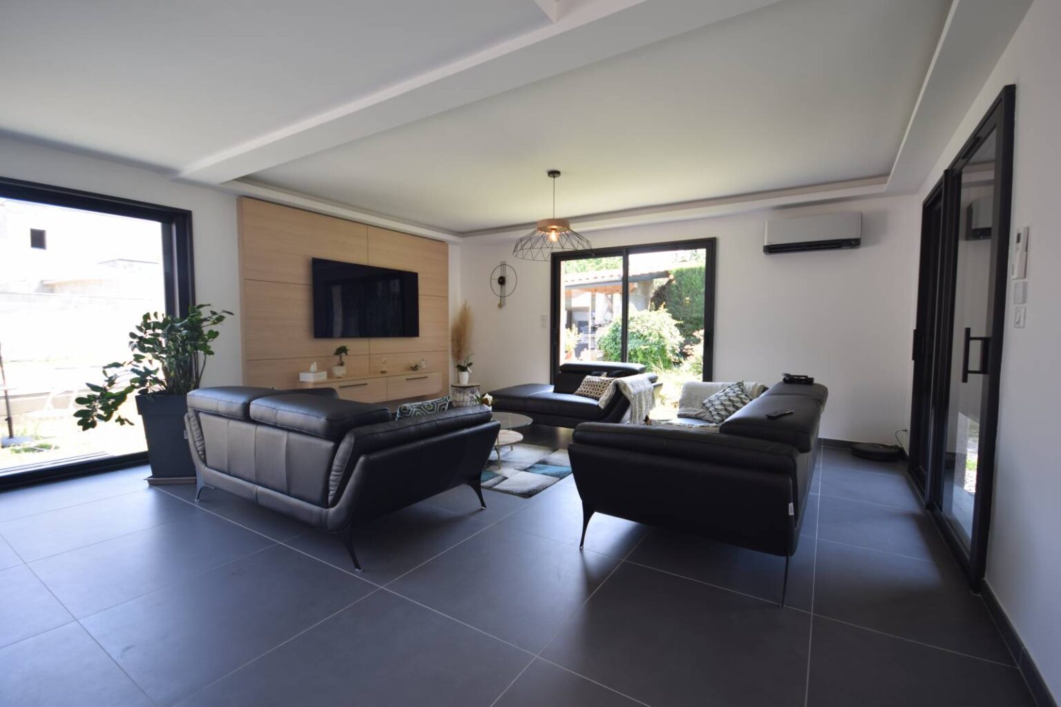 rénovation villa séjour à Fontaine sur Saône